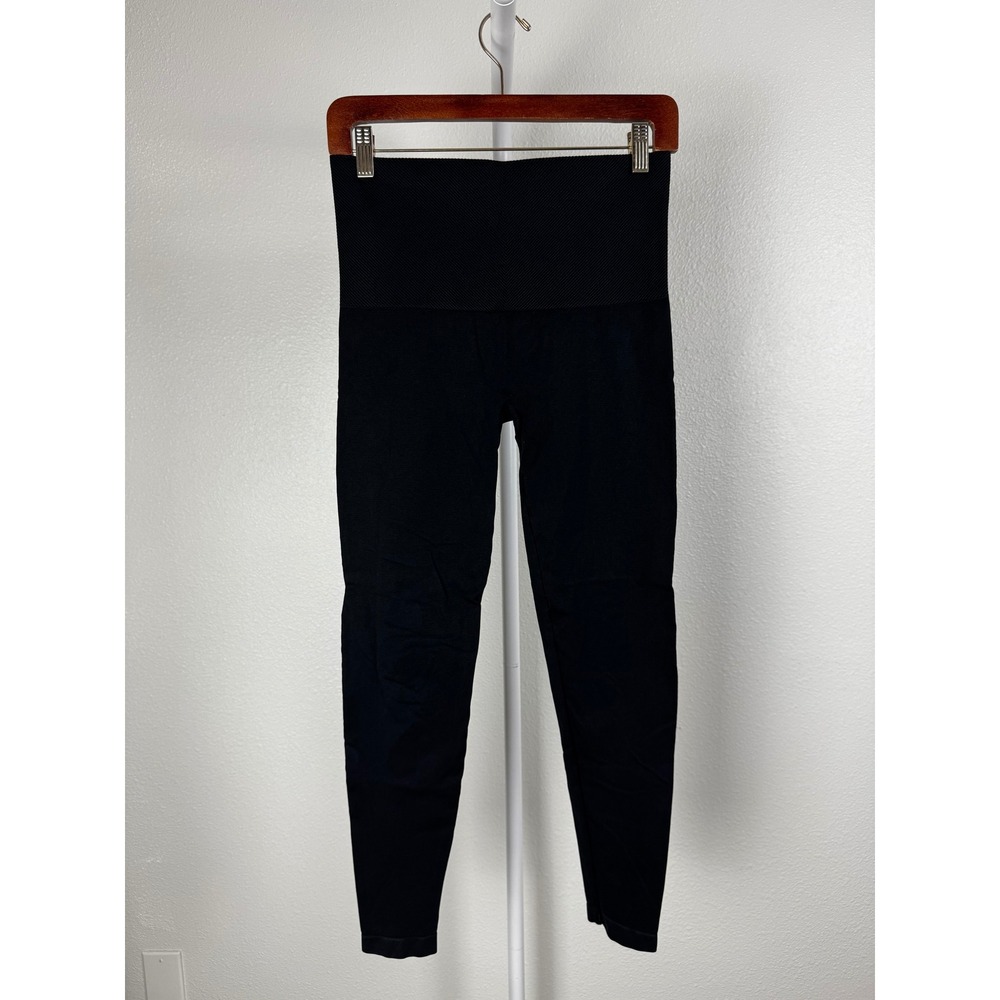 Assets by Spanx Black High Waisted Seamless Leggings Large Solid Compression